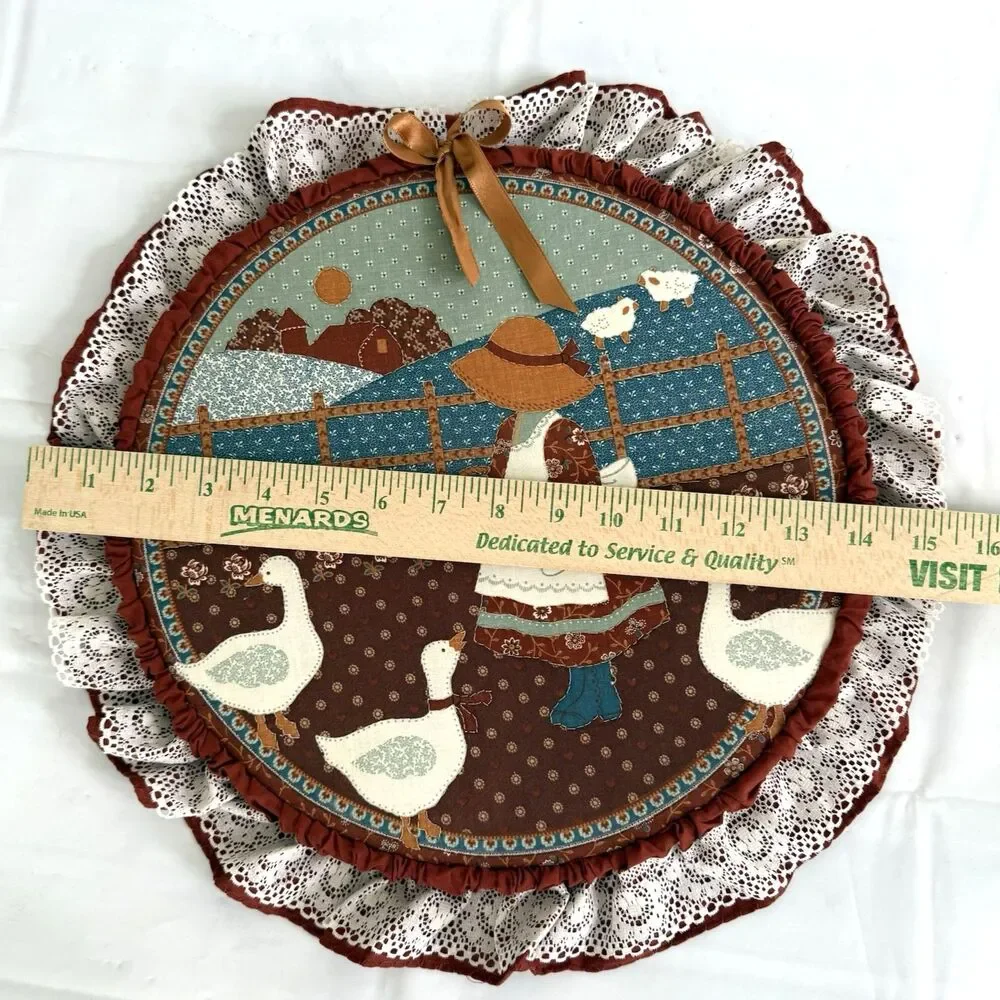 Vintage Sunbonnet Sue Geese Quilted Hoop Wall Hanging Cottagecore 12